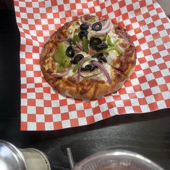 Jerry's Pizza & Pub - Personal 6" Veggie Pizza - Pizza Near Me - Bakersfield, California