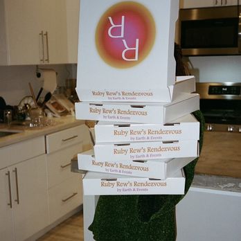 Earth and Events - Custom pizza boxes - Party & Event Planning Near Me Earth and Events - Custom pizza boxes - Party & Event Planning Near Me