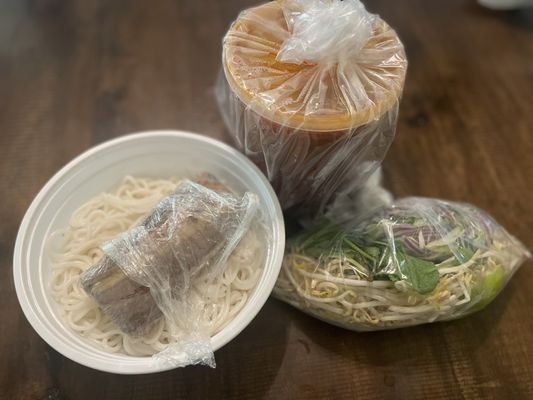 Mai's Restaurant by null