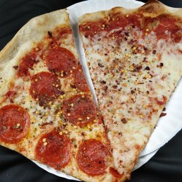 Pepperoni & Plain Pizza Slices Pepperoni & Plain Pizza Slices