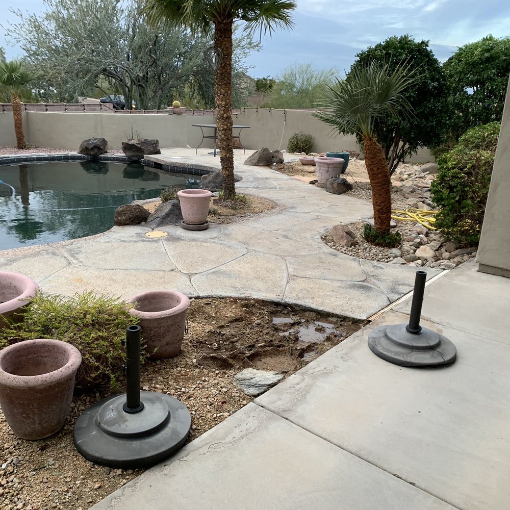 Barefoot Pools - Pool Cleaners Near Me - Gilbert, Arizona