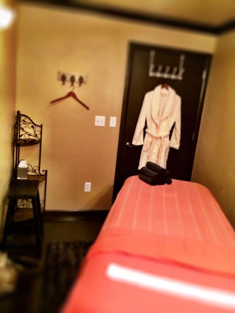 STUDIO EIGHT SALON & SPA 200 W Grand Ave, Grand Junction, Colorado