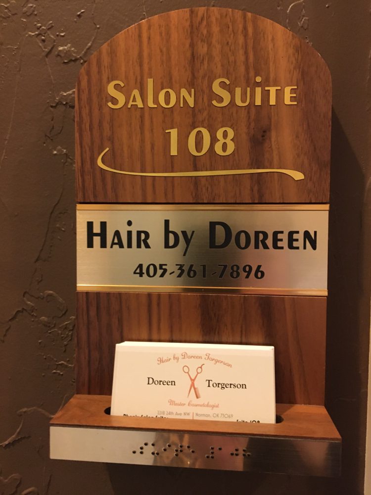 Hair by Doreen Logo