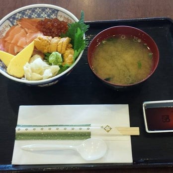 Kaisen - salmon + salmon roe bowl, with sea urchin add-on - Japanese Near Me - Edgewater, New Jersey Kaisen - salmon + salmon roe bowl, with sea urchin add-on - Japanese Near Me - Edgewater, New Jersey