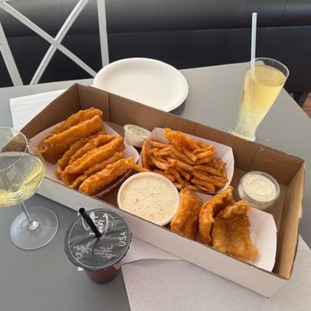 Pier 1 Fish N Chips - Dinner Kettle (all fish) - Fish & Chips Near Me - Montebello, California