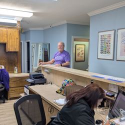 Ascension Chiropractic Clinic - Dr Van and Valerie