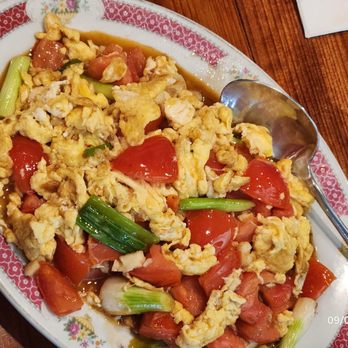 Tim's Kitchen - Tomato egg stir fry - Asian Fusion Near Me - Davis, California