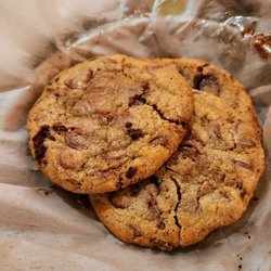 Beau's Grillery - Chocolate chip cookies