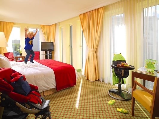 Berlin Marriott Hotel by null