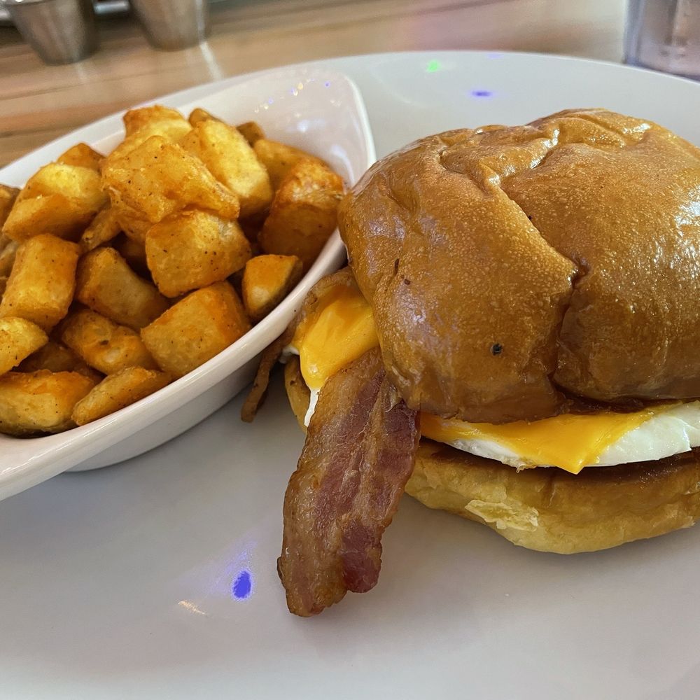 Rock & Brews - Grapevine - Breakfast sandwich - Burgers Near Me - Grapevine, Texas Rock & Brews - Grapevine - Breakfast sandwich - Burgers Near Me - Grapevine, Texas