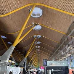 Estación de Aeropuerto T4