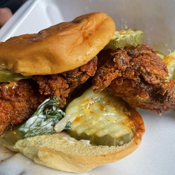 Dave's Hot Chicken - Single Slider - Chicken Shop Near Me - Wesley Chapel, Florida