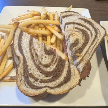 Vibe Restaurant - Corned beef sandwich - Sandwiches Near Me - York, Maine Vibe Restaurant - Corned beef sandwich - Sandwiches Near Me - York, Maine
