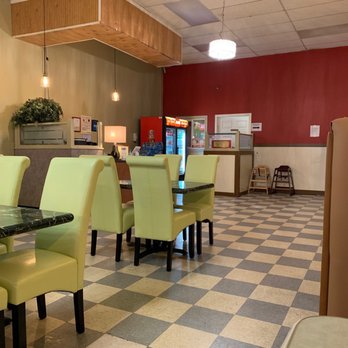 Maza Grill - Dining area - Halal Near Me - Kent, Washington