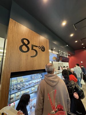 85°C Bakery Cafe - Flushing by null