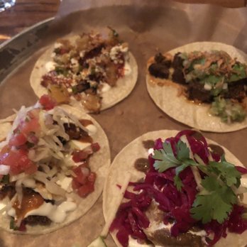 La Carnita - Mexican Near Me - Toronto, Ontario La Carnita - Mexican Near Me - Toronto, Ontario