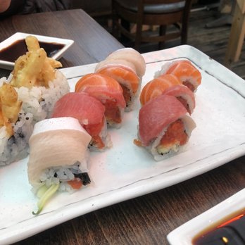 Ako - Sushi Bars Near Me - Brooklyn, New York