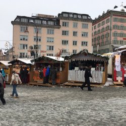 Weihnachtsmarkt - Buden ohne Ende