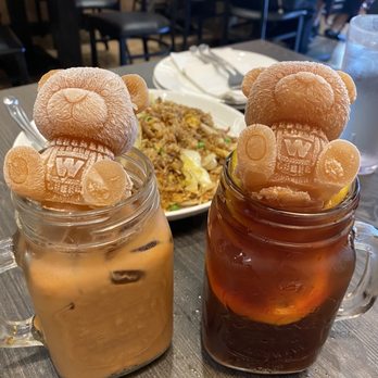 Yi Xin Cafe - Milk tea near ice cube, lemon tea bear ice cube - Hong Kong Style Cafe Near Me - Honolulu, Hawaii Yi Xin Cafe - Milk tea near ice cube, lemon tea bear ice cube - Hong Kong Style Cafe Near Me - Honolulu, Hawaii