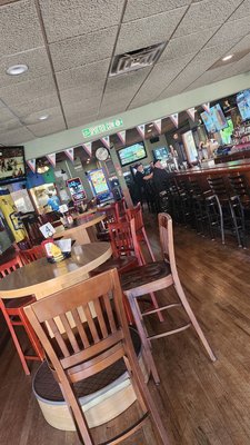 Magoo's on the Mound by null