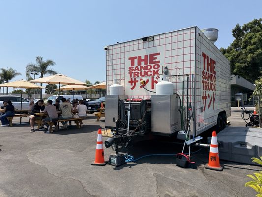 The Sando Truck by null