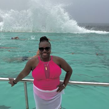 Bondi Icebergs Club - Pool - Restaurants Near Me - Bondi, NSW Bondi Icebergs Club - Pool - Restaurants Near Me - Bondi, NSW