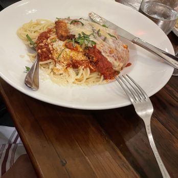 GRATA Italian Eatery - Chicken Parmesan - Italian Near Me - Windsor, California