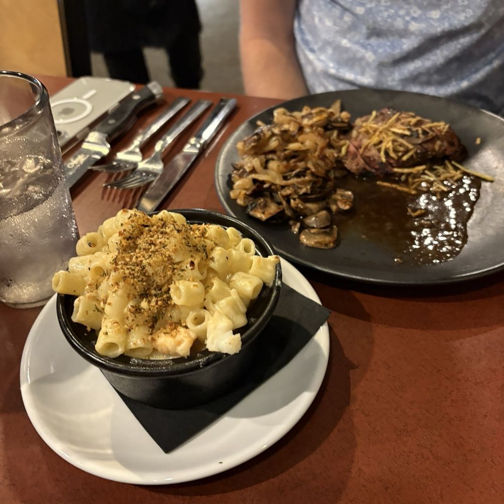 Flank steak and Mac and cheese