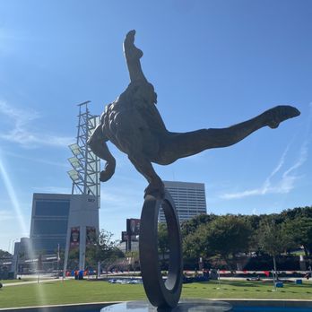 Flair Across America Statue - Public Art Near Me - Atlanta, Georgia Flair Across America Statue - Public Art Near Me - Atlanta, Georgia