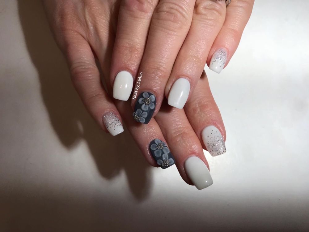 SIGNATURE NAILS Updated April 2024 68 Photos 3077 Fort Henry Dr, Kingsport, Tennessee