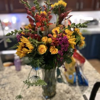 Flower Barrel - Florists Near Me - Escondido, California