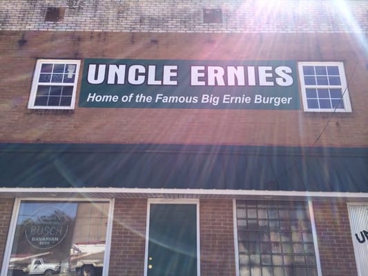 Uncle Ernie's by null