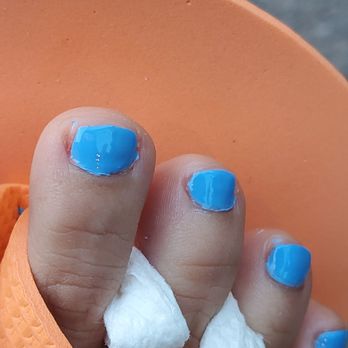 Happy Spa Nails - They cut and pull the sides of my toes so deep in - Nail Salons Near Me - Glendale, Arizona Happy Spa Nails - They cut and pull the sides of my toes so deep in - Nail Salons Near Me - Glendale, Arizona