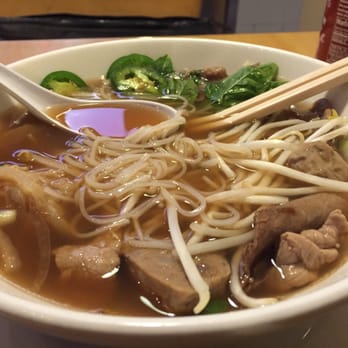 Saigon Express - Pho with extra beef balls - Vietnamese Near Me - Berkeley, California Saigon Express - Pho with extra beef balls - Vietnamese Near Me - Berkeley, California