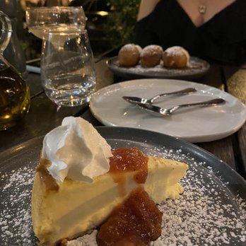 Capa Tosta - Strawberry cheesecake - Italian Near Me - Washington, DC, District of Columbia