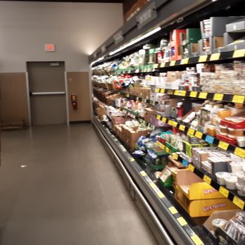 ALDI - a grocery store aisle filled with food - Grocery Near Me - Crystal, Minnesota ALDI - a grocery store aisle filled with food - Grocery Near Me - Crystal, Minnesota