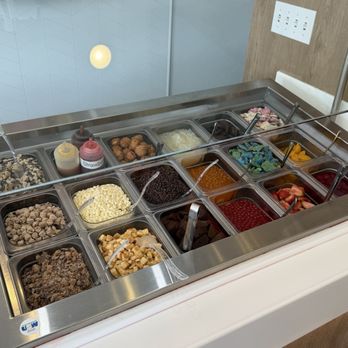 Yogurtland - Ice Cream & Frozen Yogurt Near Me - Mountain View, California