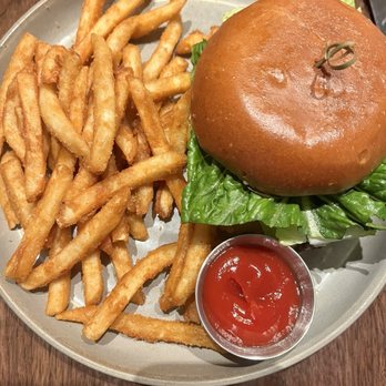 Alder & Ash - Alder & Ash Burger* - Cocktail Bars Near Me - Seattle, Washington