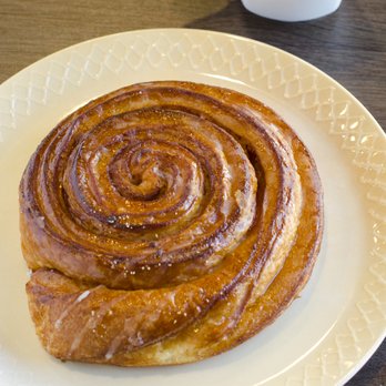 Napoleon's Bakery Kahului - Bakeries Near Me - Kahului, Hawaii