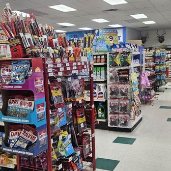 Steve's General Store & Lodging - Well stocked shelves - Hotels Near Me - New Underwood, South Dakota Steve's General Store & Lodging - Well stocked shelves - Hotels Near Me - New Underwood, South Dakota