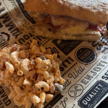 The Frontroom - Turkey and bacon hot sandwich with a side of spicy pasta - Coffee & Tea Near Me - Kihei, Hawaii The Frontroom - Turkey and bacon hot sandwich with a side of spicy pasta - Coffee & Tea Near Me - Kihei, Hawaii