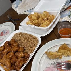 Wing On Chinese - Sesame chicken and crab ragoons