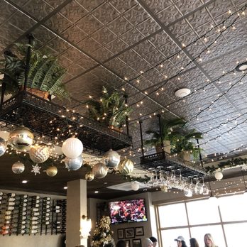 Nuckys Kitchen & Speakeasy