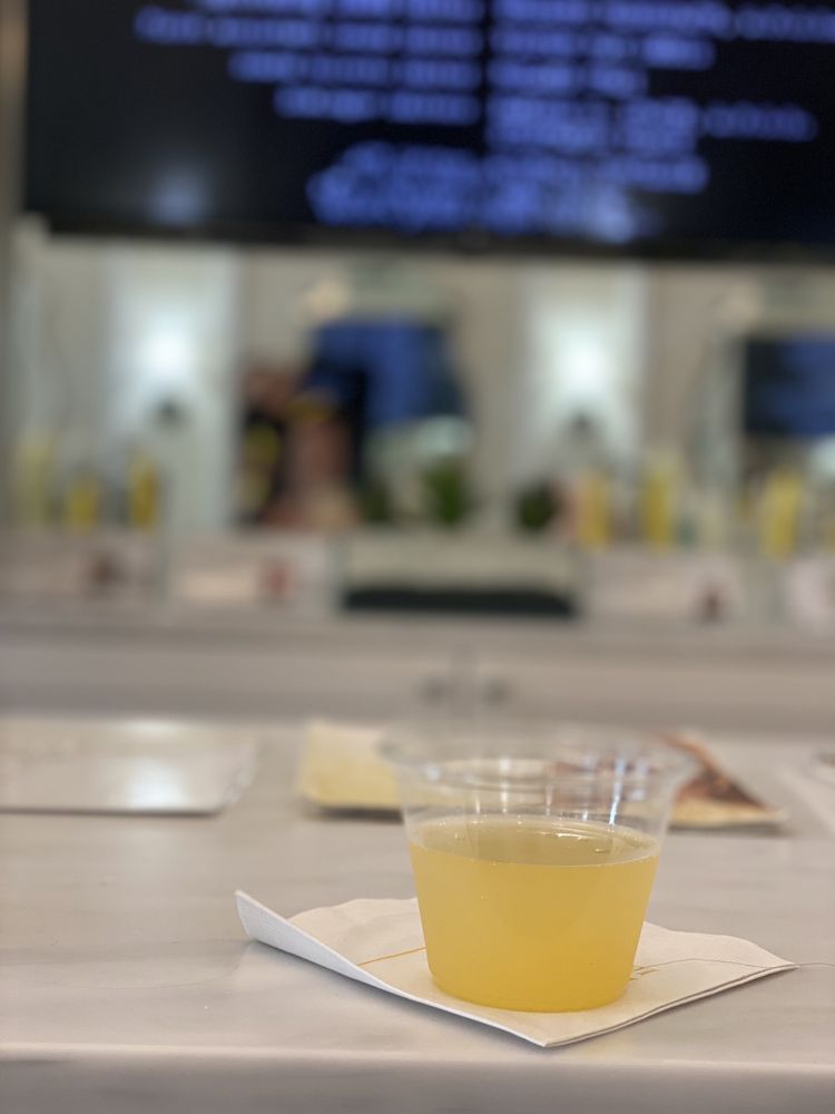 Drybar Alton Town Center - Palm Beach Gardens Logo