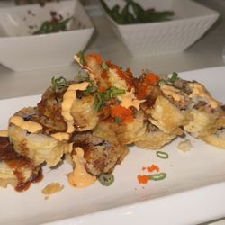 RJ's Asian Fusion - Volcano Roll