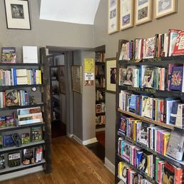 Books! Books!