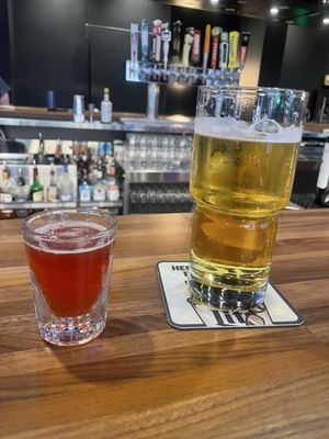 Palace Pub by null