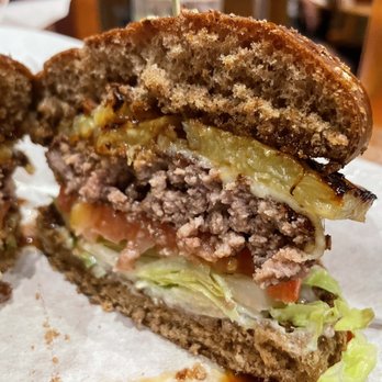 Islands Restaurant - Burgers Near Me - San Diego, California