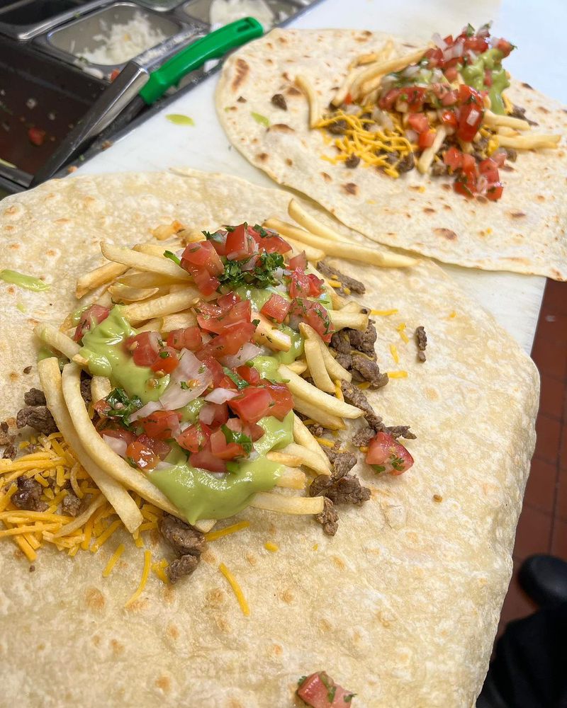 Chuy's Taqueria y Burritos