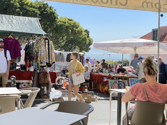 Feira da Ladra by null